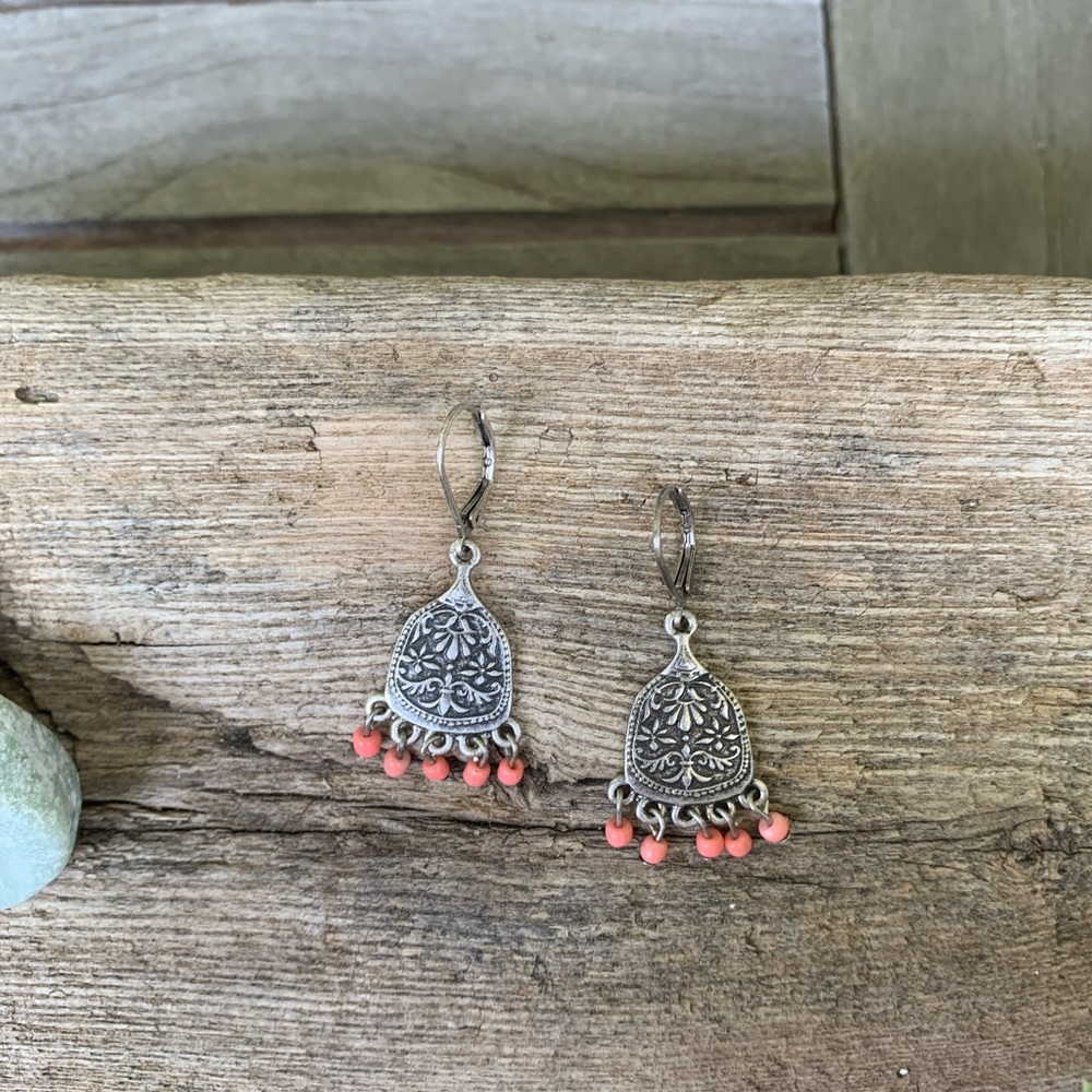 Boho fan earrings with coral beads